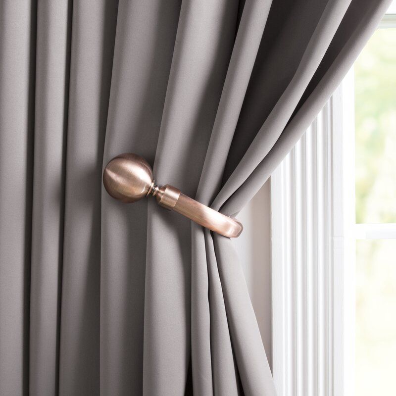 19mm Extendable Complete Eyelet Metal Curtain