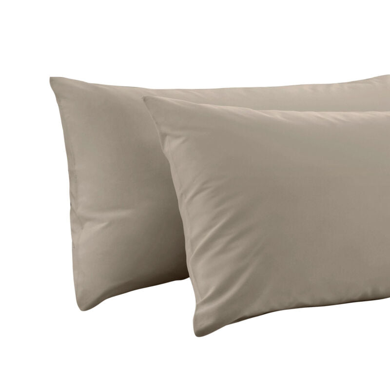 2X Polycotton Plain Dyed Housewife Pillowcases