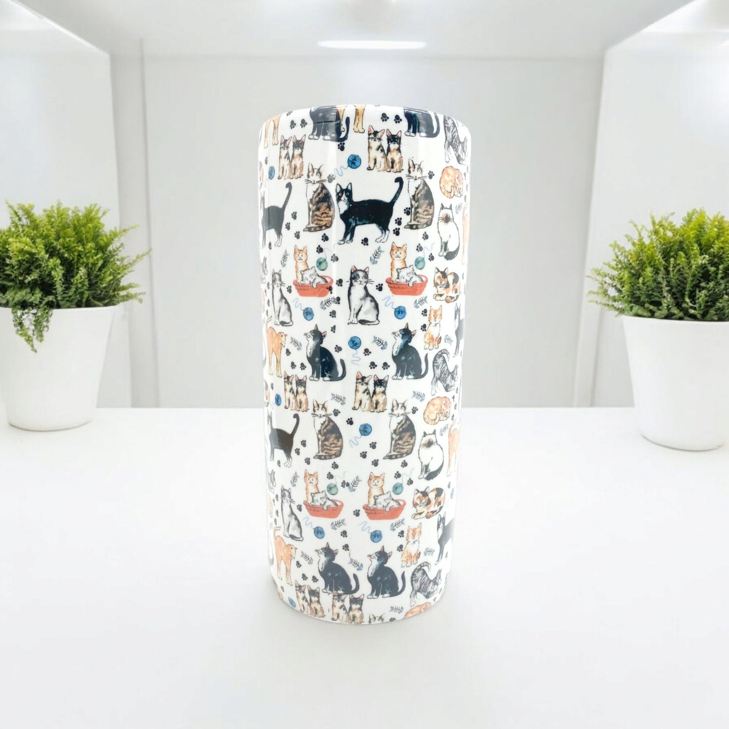 Classic Ceramic Colourful Cat Design Umbrella round Stand for Office, Home Decor