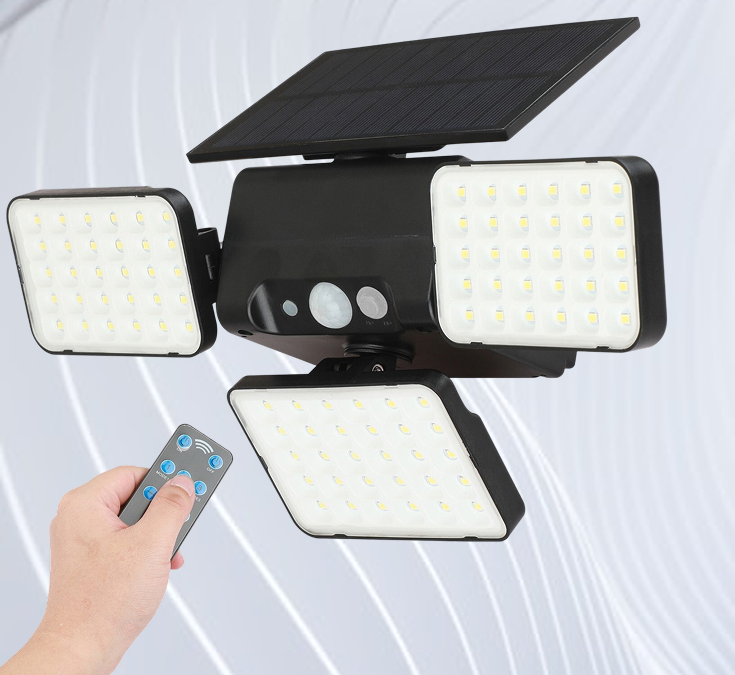 3-Head Solar Light