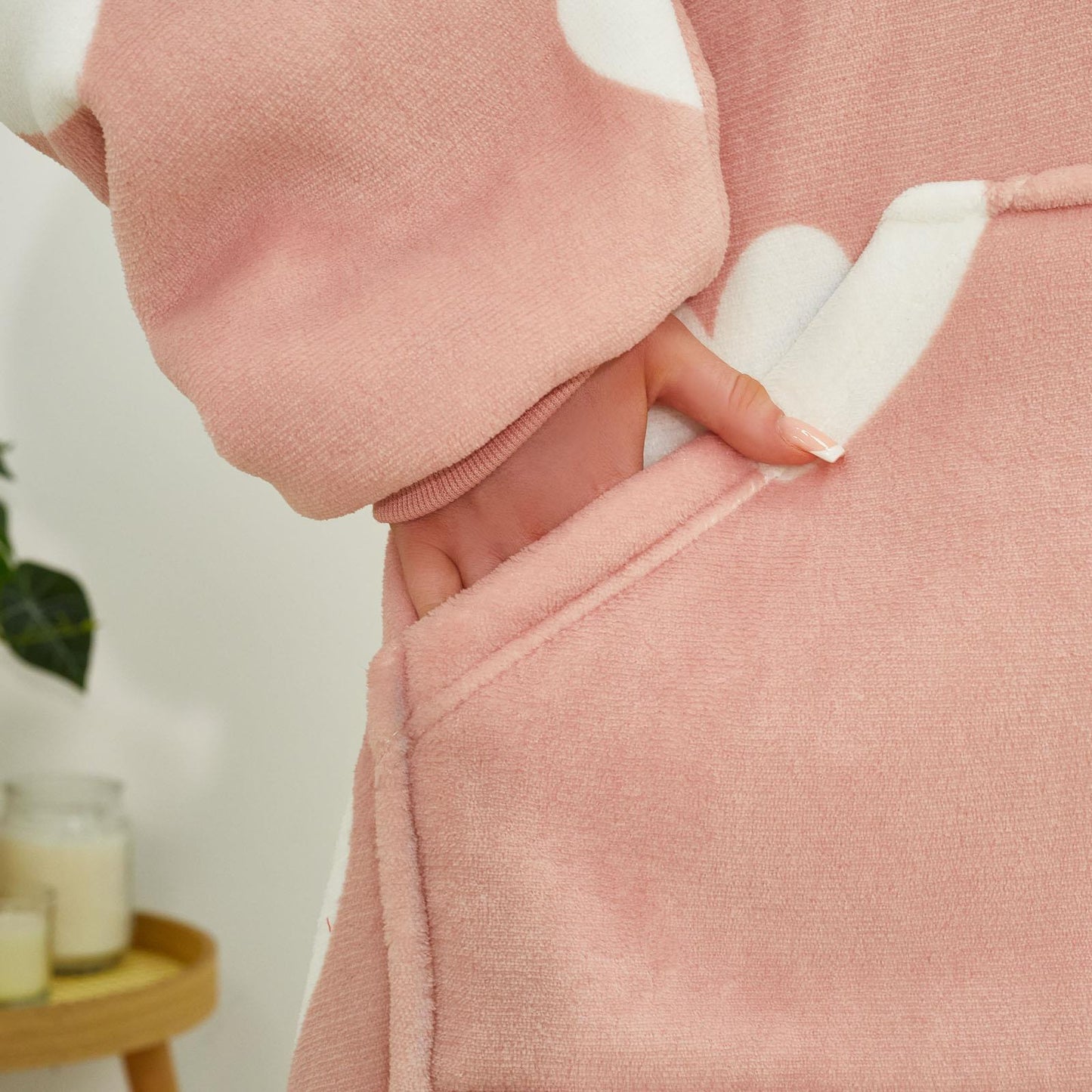 Dreamscene Heart Print Hoodie Blanket Oversized Adult Fleece Sherpa Throw Jumper