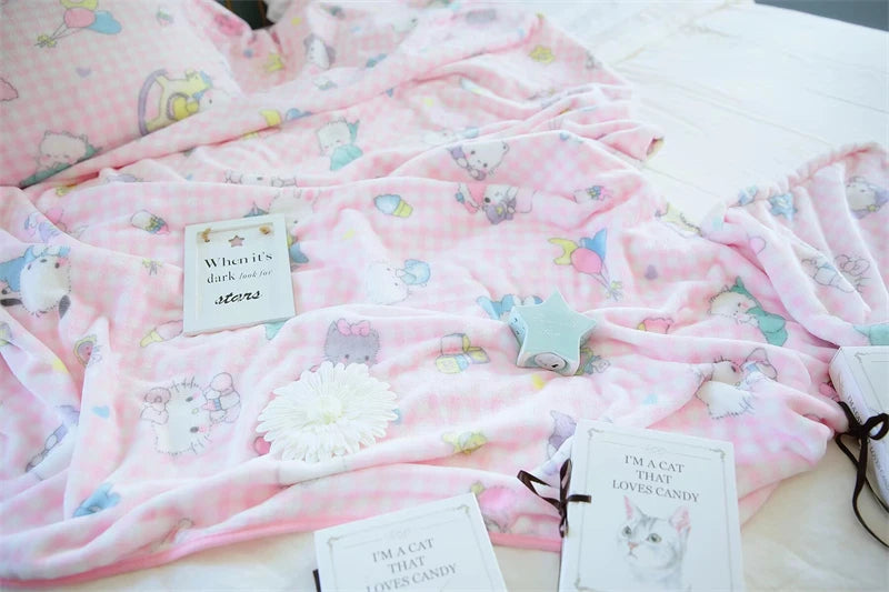Cute Pink Cat Flannel Blanket Japanese Style Plush Throw