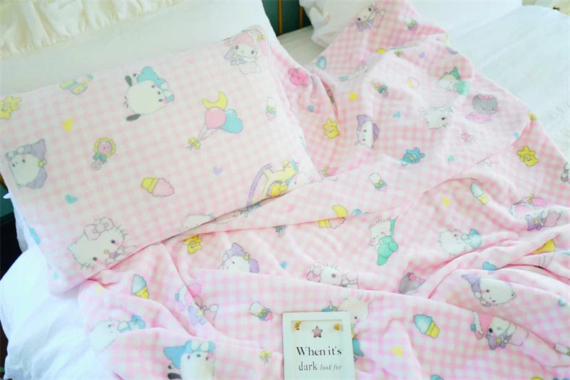 Cute Pink Cat Flannel Blanket Japanese Style Plush Throw