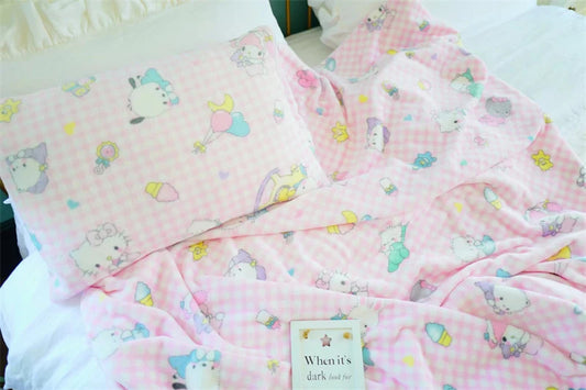 Cute Pink Cat Flannel Blanket Japanese Style Plush Throw