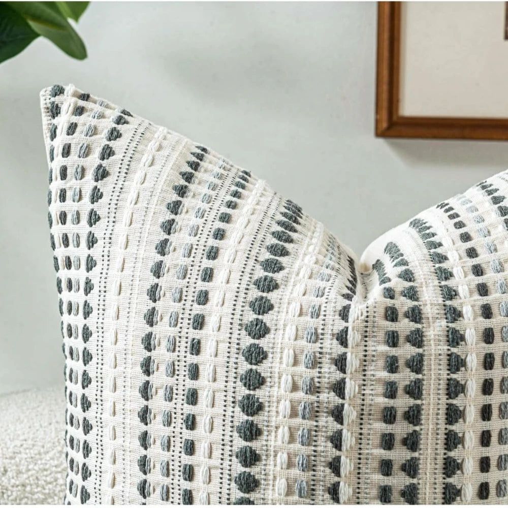 Gray Textured Throw Pillow Cover – Soft Boho Cushion Case for Couch & Living Room Décor (60x60cm)