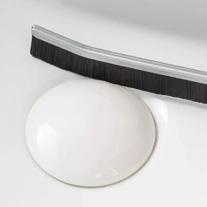 Scrub Deep Corners – Grout Gap Cleaning Brush