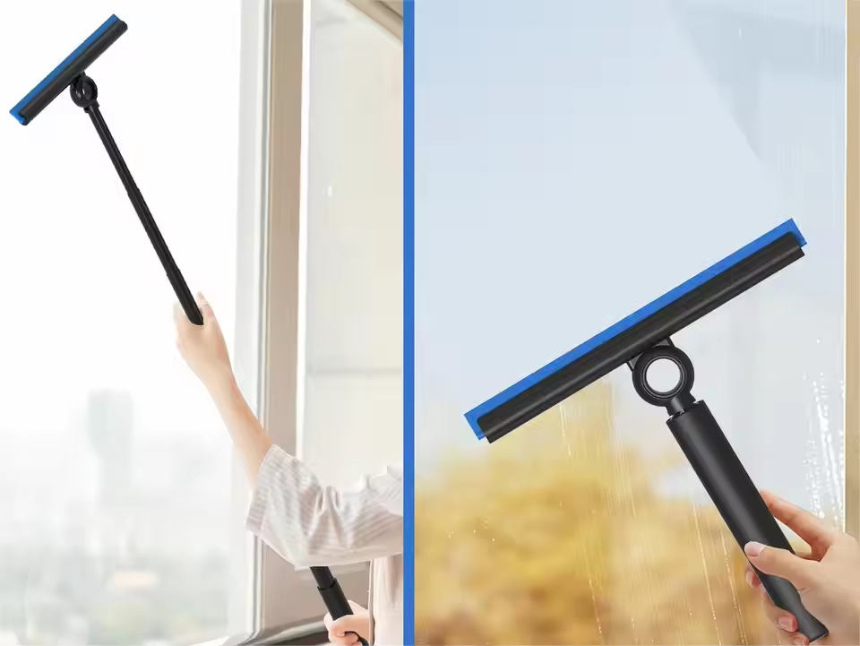 Reach Higher – Telescopic Shower Squeegee