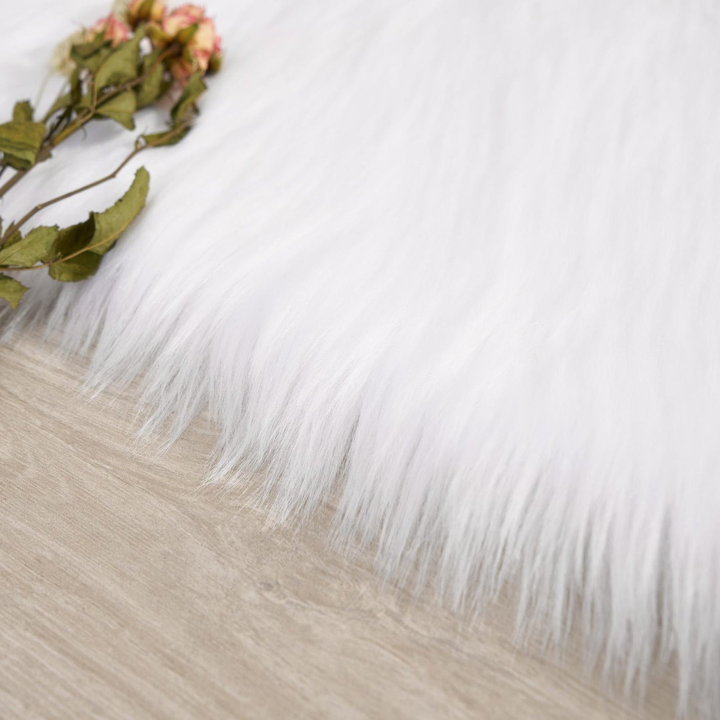 Sienna Heart Shaped Rug Faux Sheepskin Fur Fluffy Fleece Bedroom Home Carpet Mat