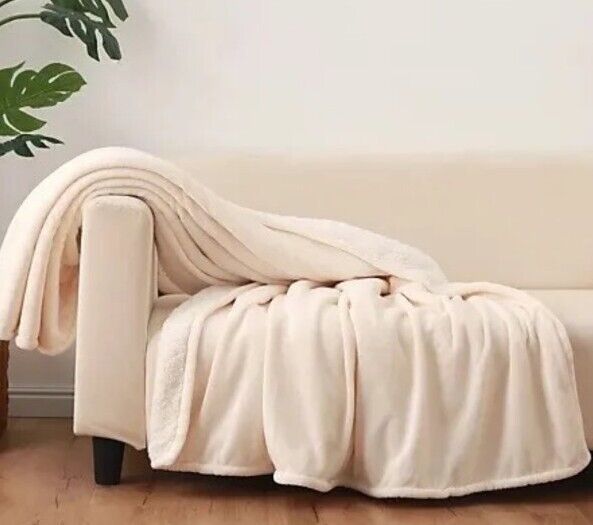 Velvet soft Blanket  150x200cm
