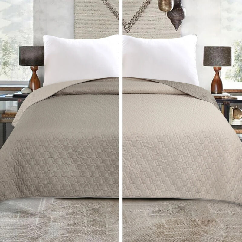 Large Double/King Size Reversible Quilted Bedspread