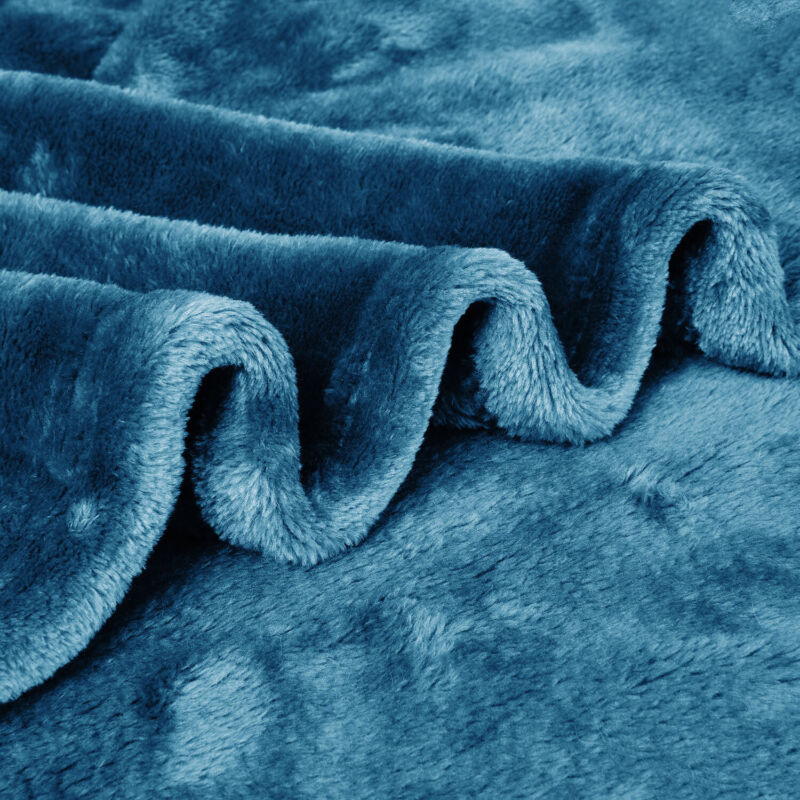 Extra Thick Blanket Super Soft Faux Fur Fleece