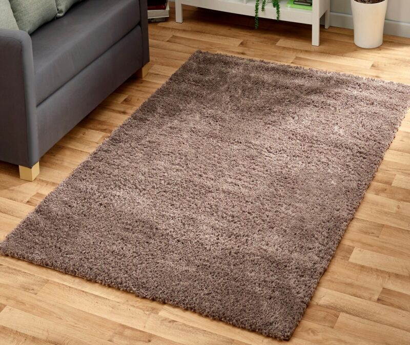 Soft shaggy rugs
