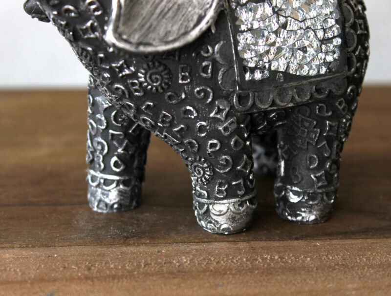Resin Elephant Ornament Decorative Figurine - Cints and Home