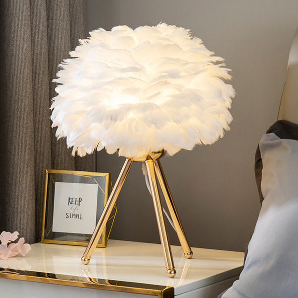 Feather Tripod Lamp: Gold