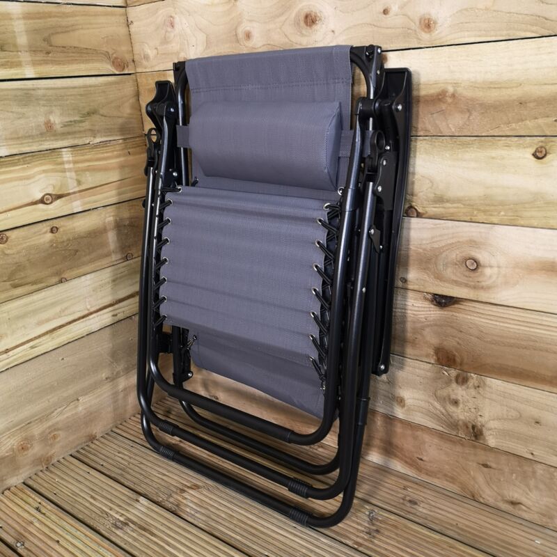 Multi Position Garden Gravity Relaxer Chair