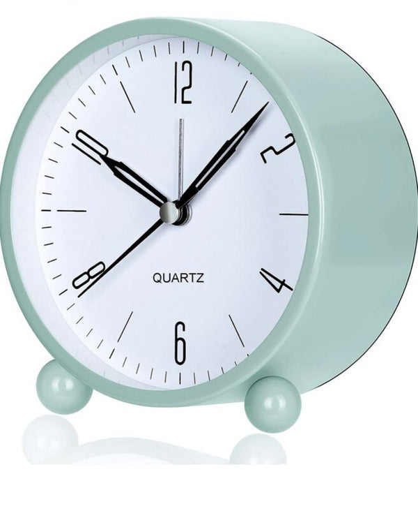 Analog Alarm Clock, 4 inch Super Silent Non Ticking - Cints and Home
