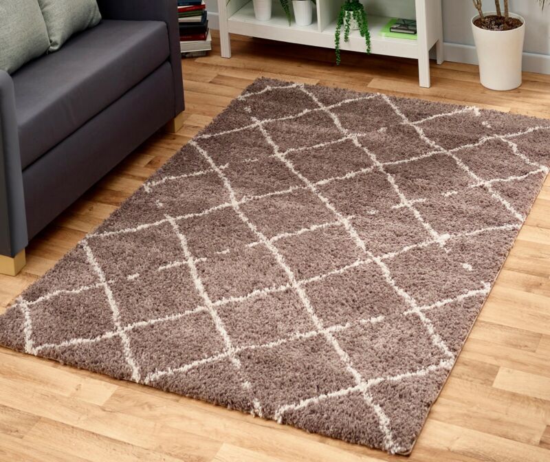 Soft shaggy rugs